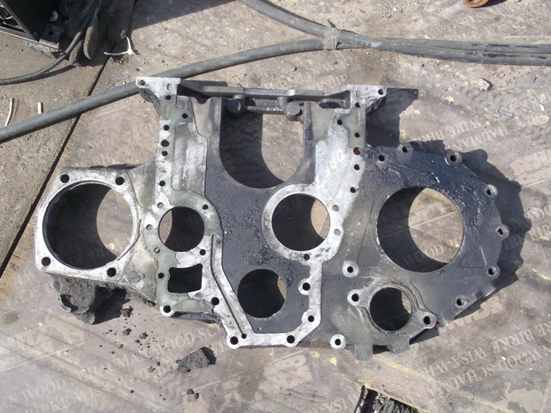 3899 25046 крышка плита двигателя 1316261 1376227 daf даф