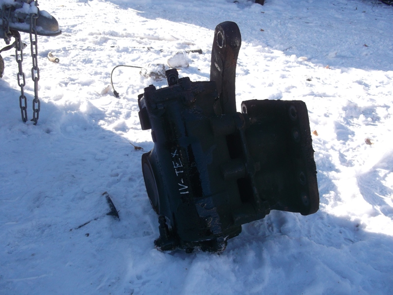 8321 ГУР 8161688, 41028790, сошка 8163604, 41033761, кронштейн 8132988 Iveco Eurotech ивеко