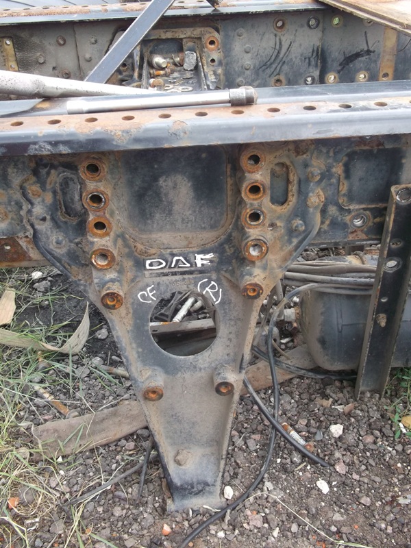 7562 Кронштейн реактивной тяги заднего моста 1352000 DAF CF XF