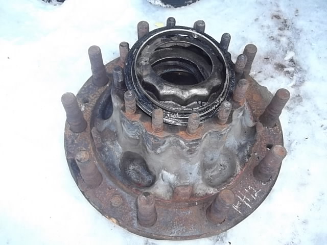4036 ступица задняя барабанные тормоза 20517952 20518054 8156332 VOLVO FH12 Вольво