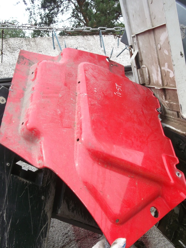 8168 Накладка кабины 504029033 Iveco ивеко