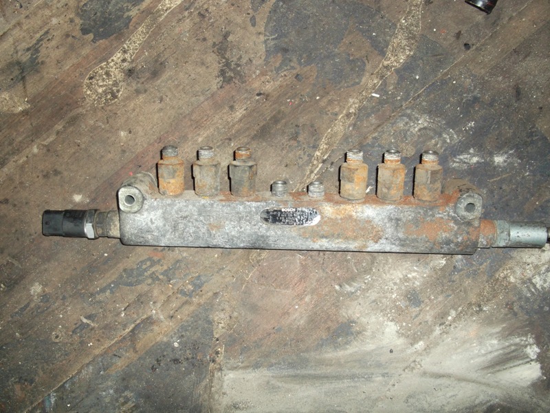 10254 Рейка топливная (рампа) BOSCH 0445226003 5010412034 RENAULT Рено
