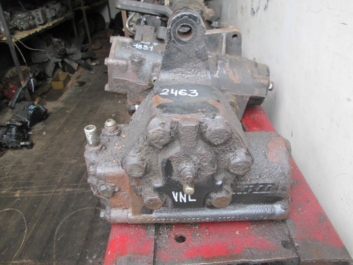 22463 ГУР VOLVO VNL 4773303 4648307 4872395 TRW TAS652262 на запчастирулевой редуктор