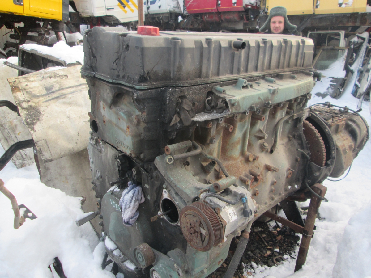 22086 Двигатель D12C VOLVO VNL