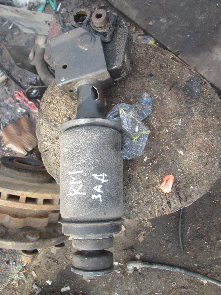 22252 5010228849 подушка подвески кабины задняя Renault Magnum Рено МагнумAE440