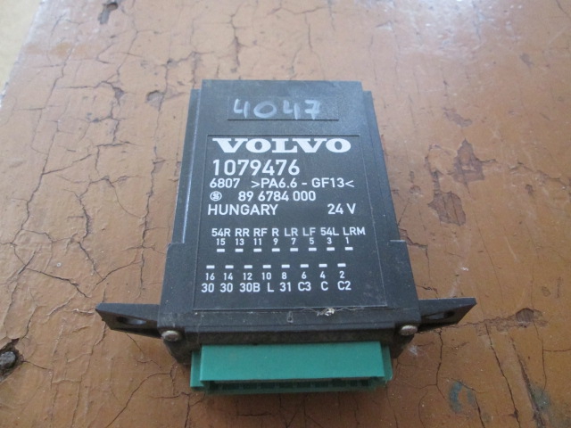 24047 1079476 896784000 блок электронный реле поворотов VOLVO