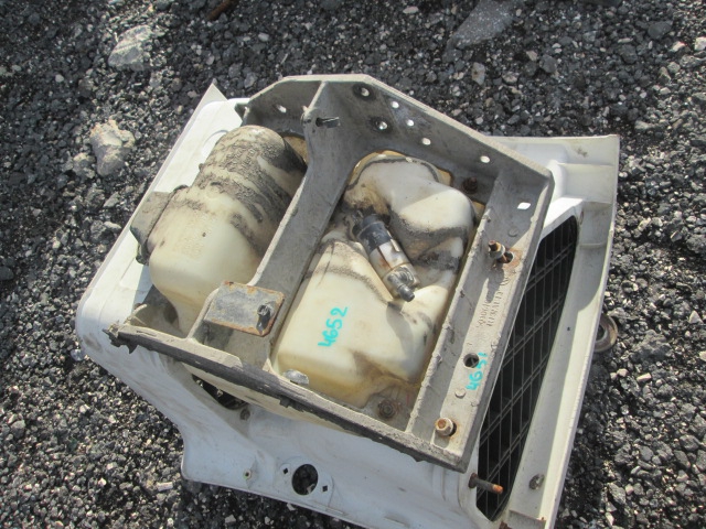 24651 5010610723 Кронштейн корпуса подножки правый левый Renault Premium DXI11