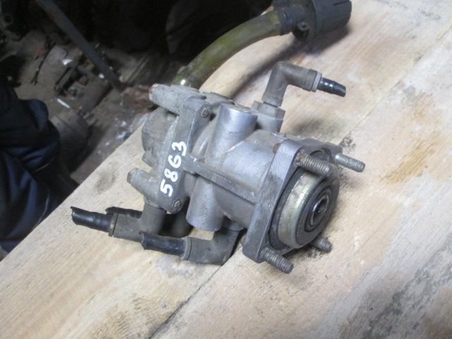 25863 20374068 99503 MB4849 20410545 Кран ножной подпедальный тормозной Volvo FH12 вольво