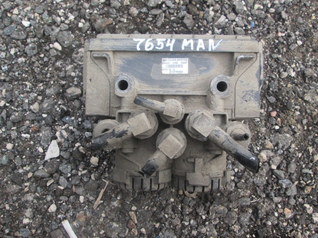 27654 Модулятор EBS двух канальный K000921 K020024 81521066042 81521066050 MAN TGA D2066LF02 2007