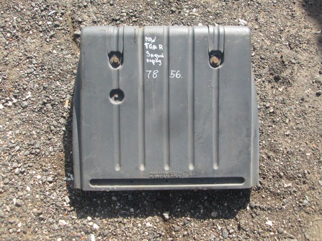 27856 Крыло заднее спереди правое 81664100294 MAN TGA 2003