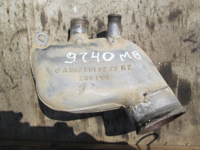 29740 патрубок Мерседес Актрос 4143 самосвал 9425010223 8x4