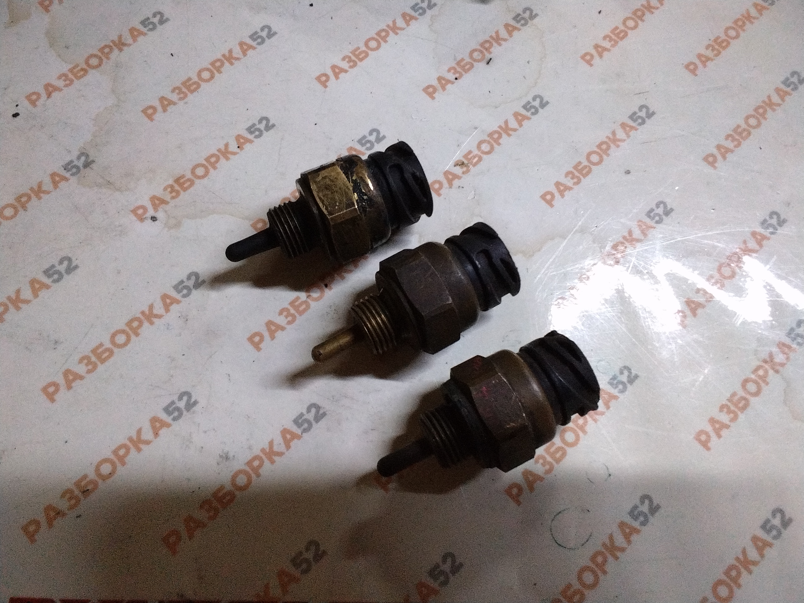 Датчик температуры нагнетаемого воздуха турбины 51274210165 329010156 215011072 122020190