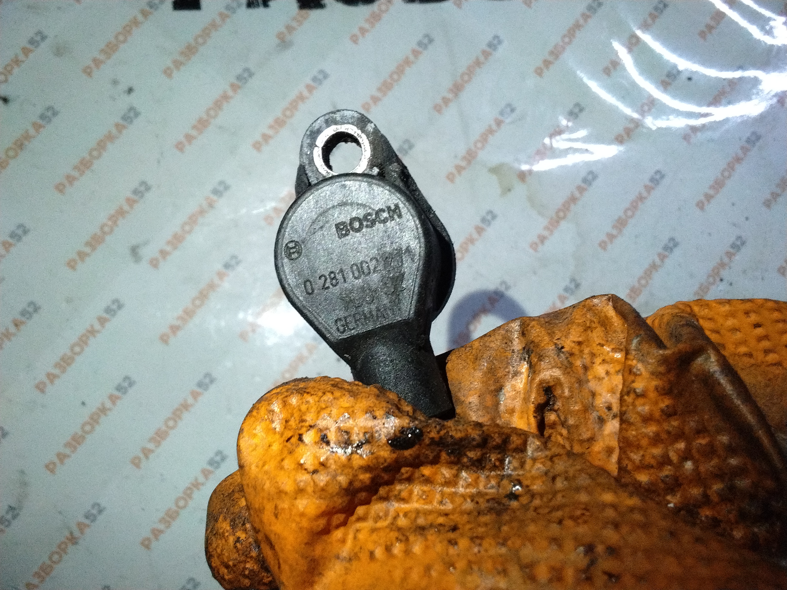 Датчик положения коленвала Ман Man 0281002270 D2866 D2876 BOSCH 98882 51271200008 81271200005