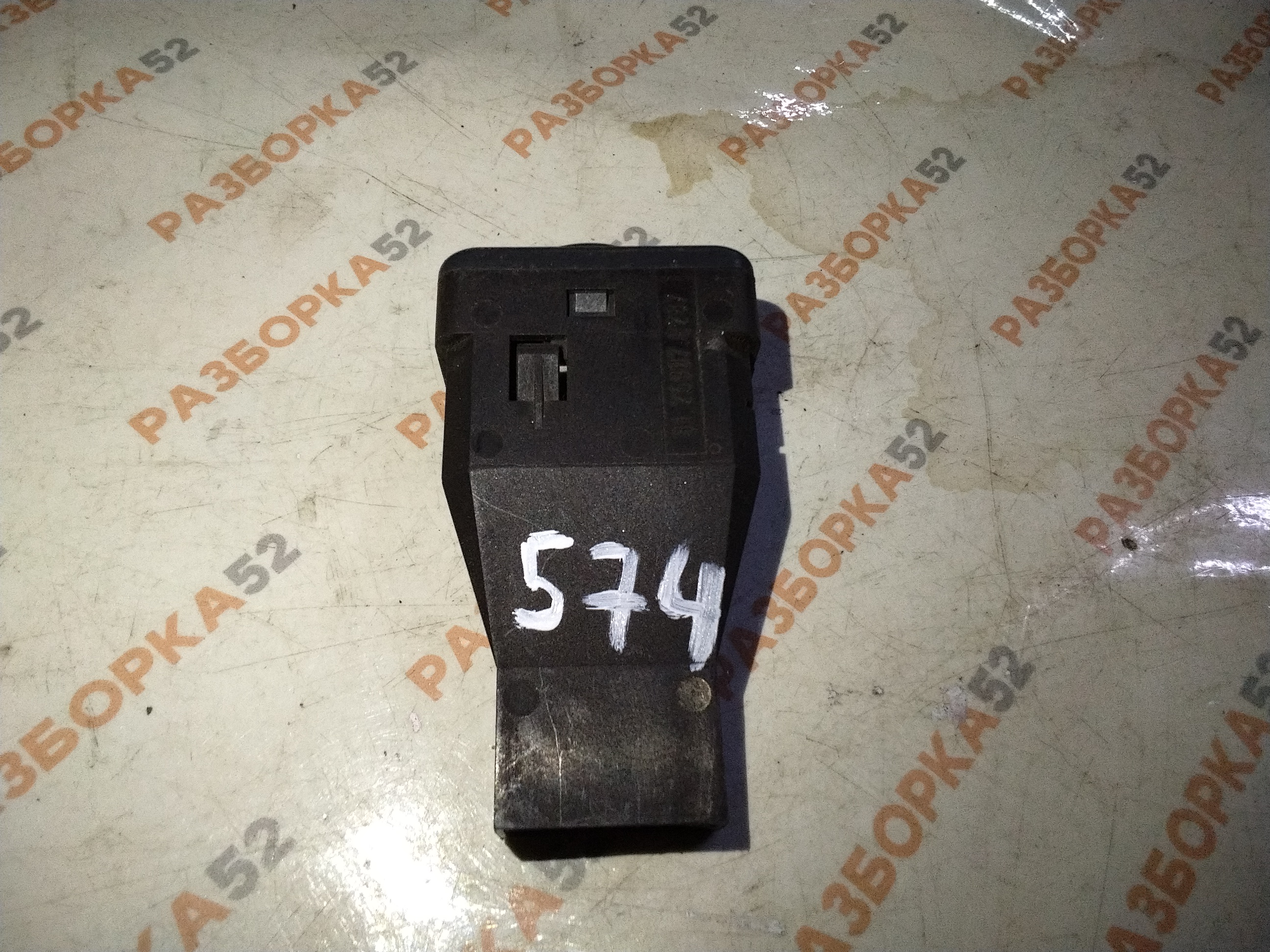 Кнопка корректора фар Ман MAN TGM TGA TGL 81259070287 81259070270