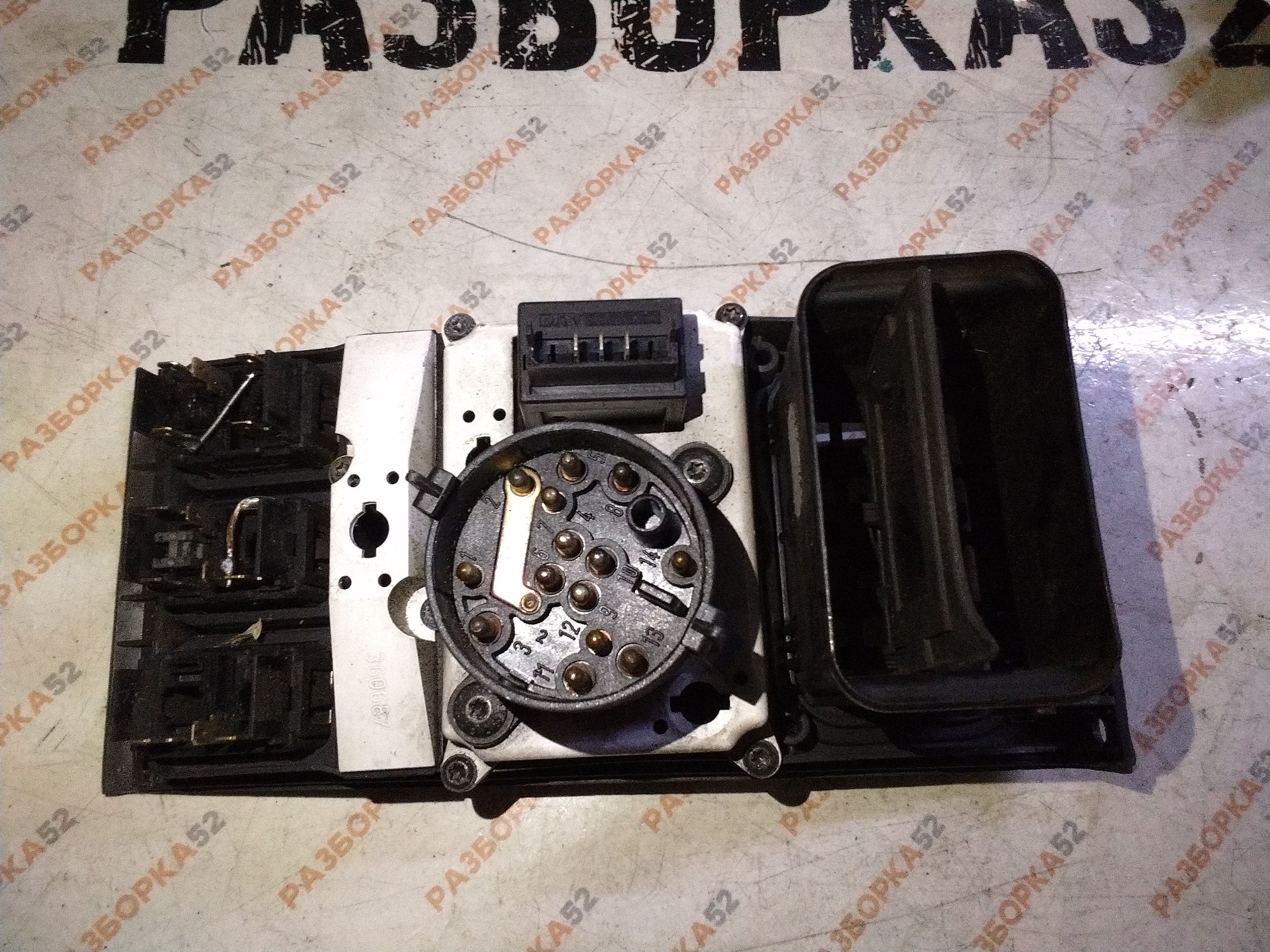 Панель выключателей Скания Scania P/G/R 360687 1372531