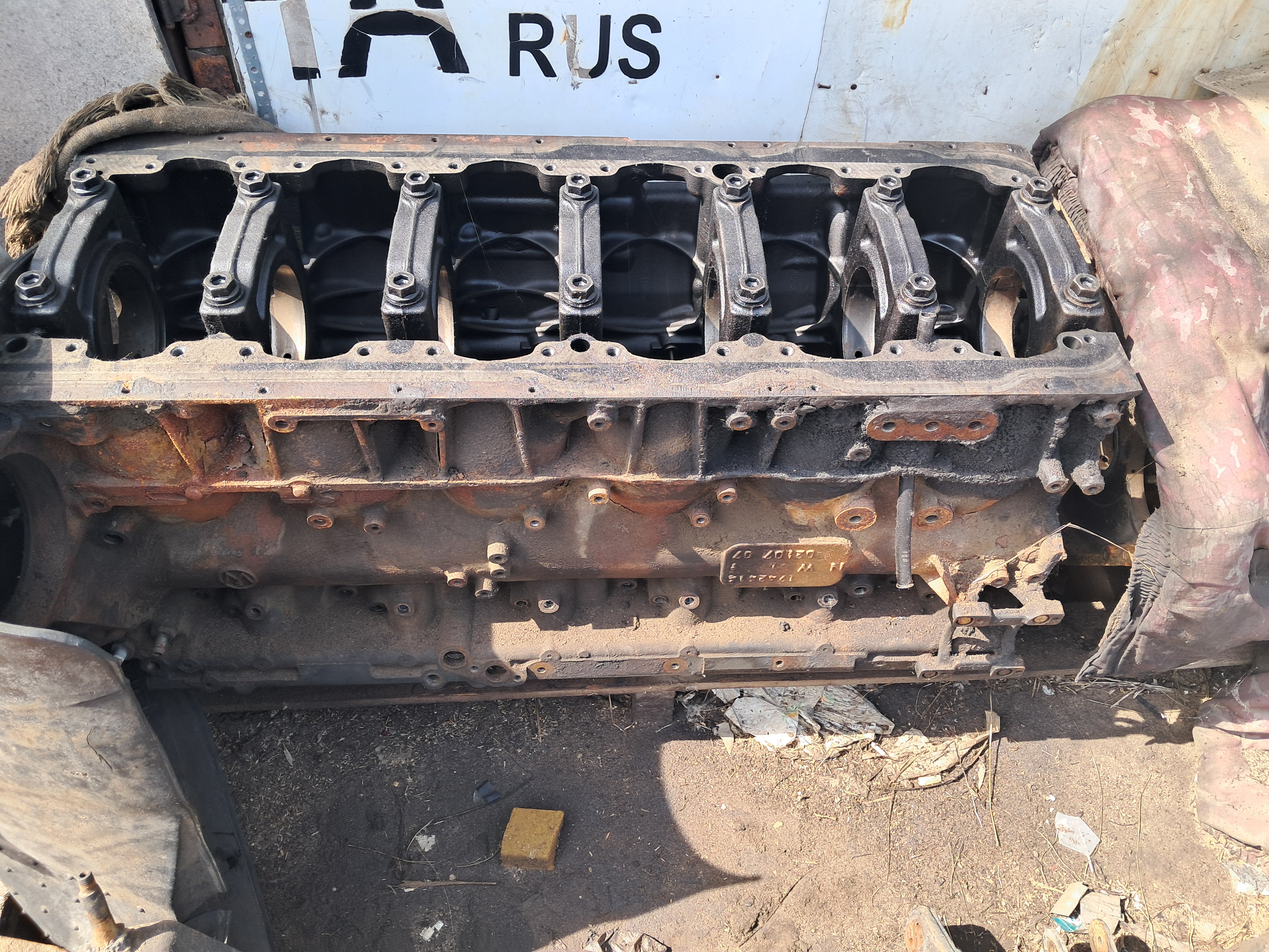 Блок цилиндров даф 105