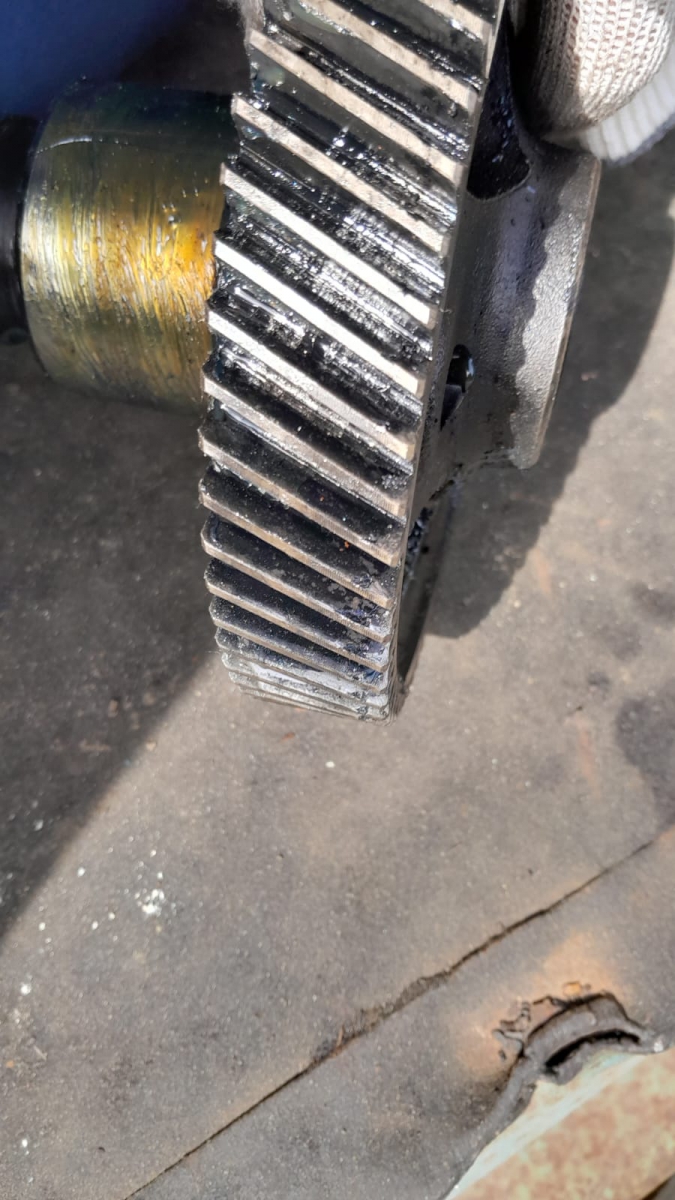 Распредвал с шестерней в сборе 61317661 61316208 iveco евротех магирус 8460 380лс