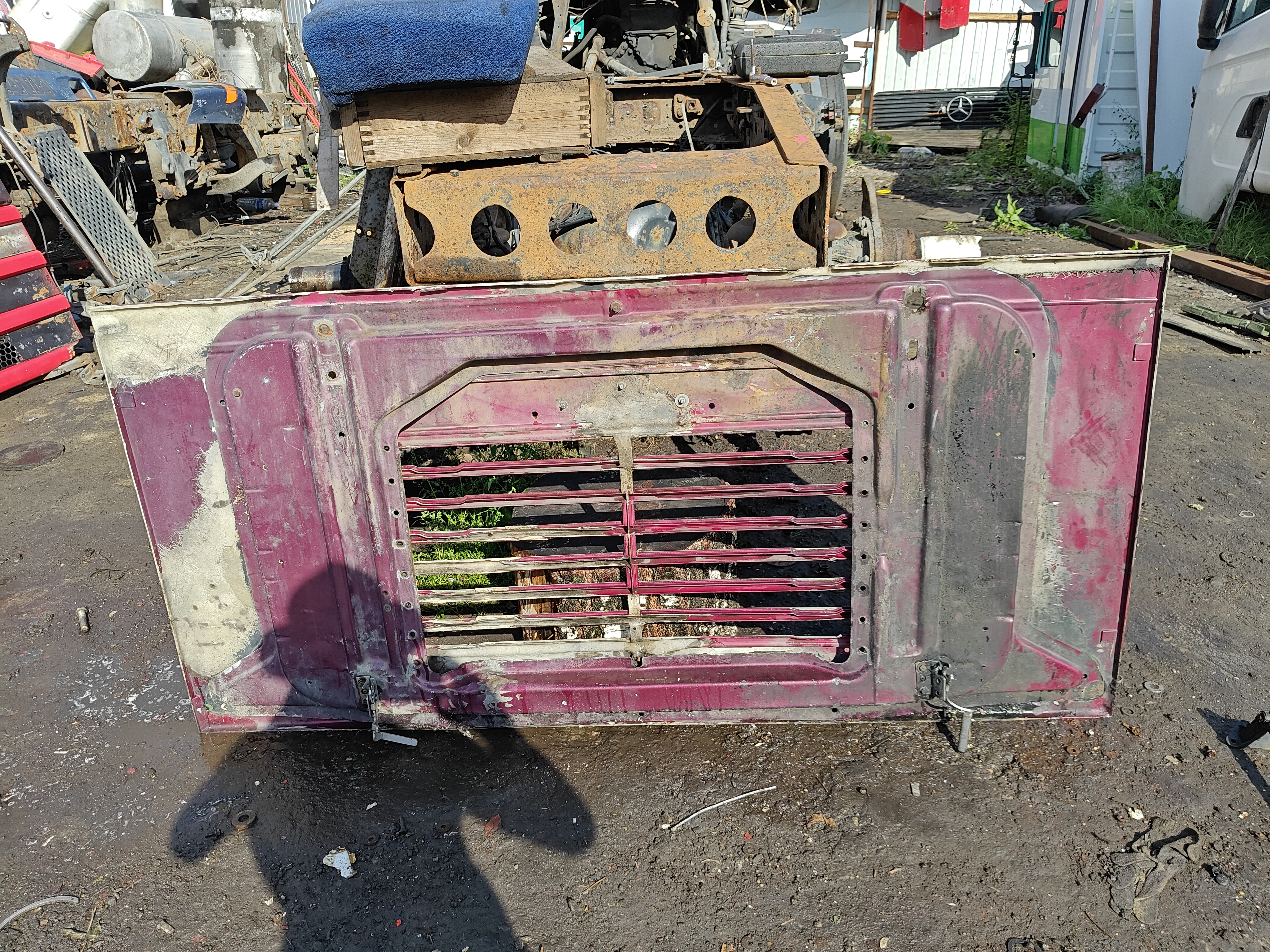 Капот фредлайнер аргоси