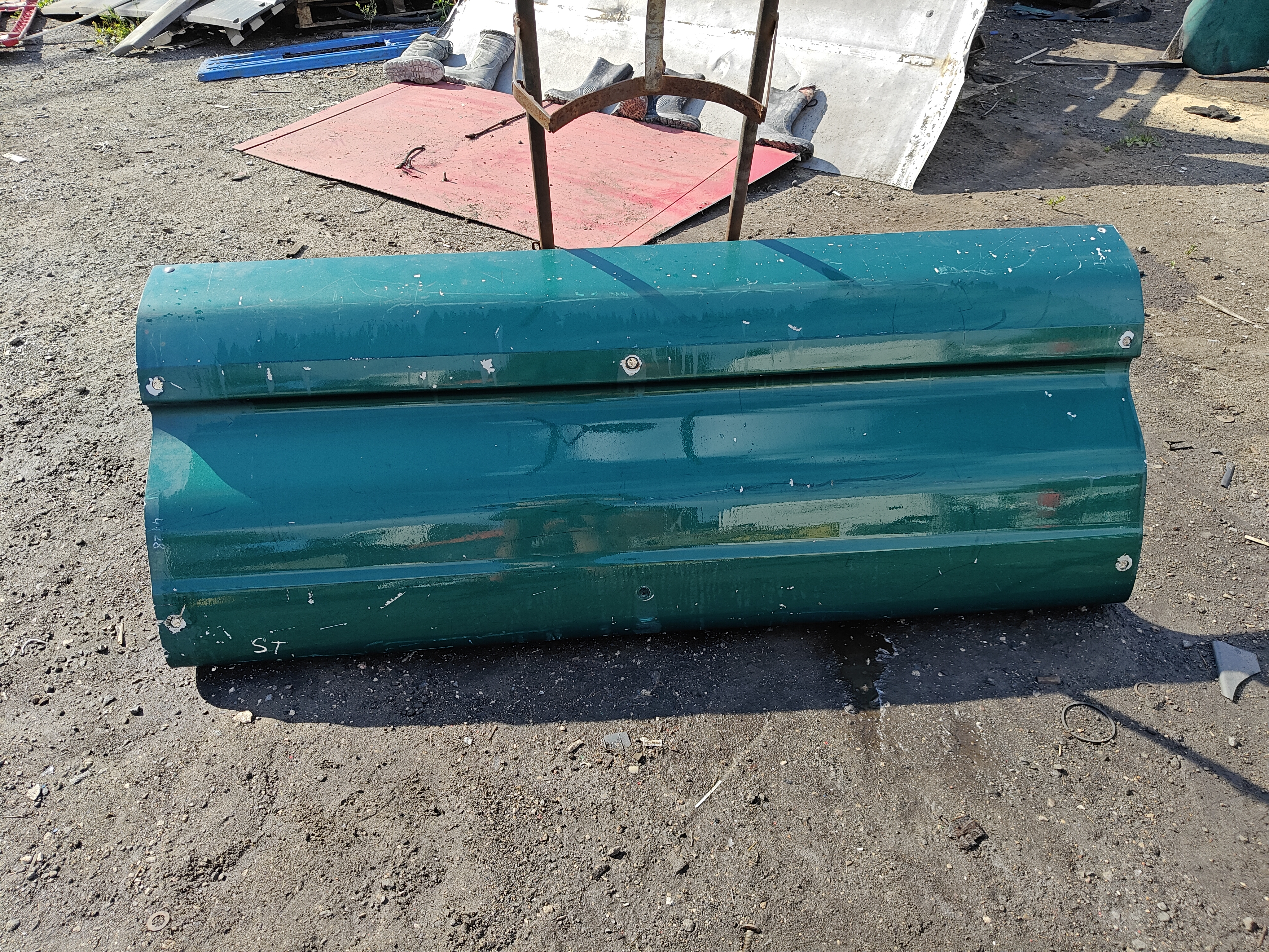 24728 Спойлер топливного бака Sterling Стерлинг