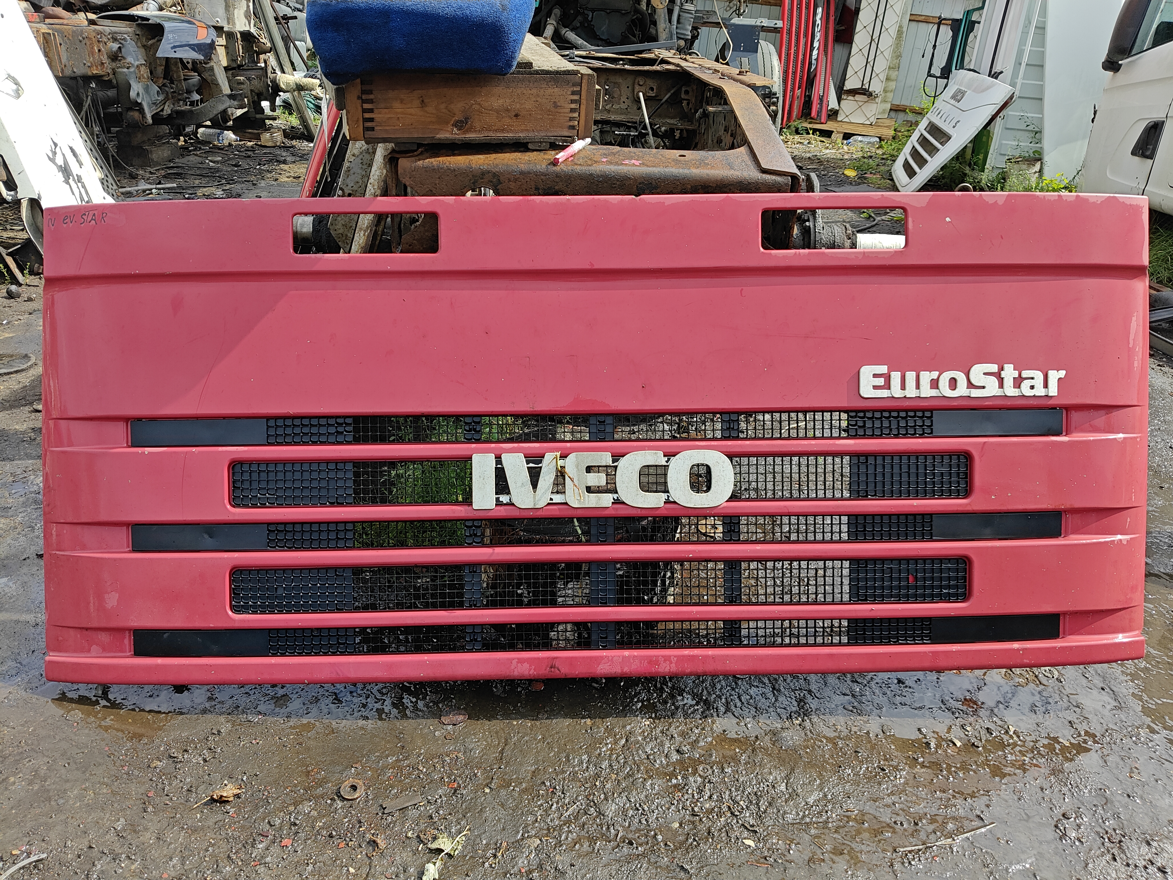 Капот IVECO Eurostar 1993-2002г. 98406978