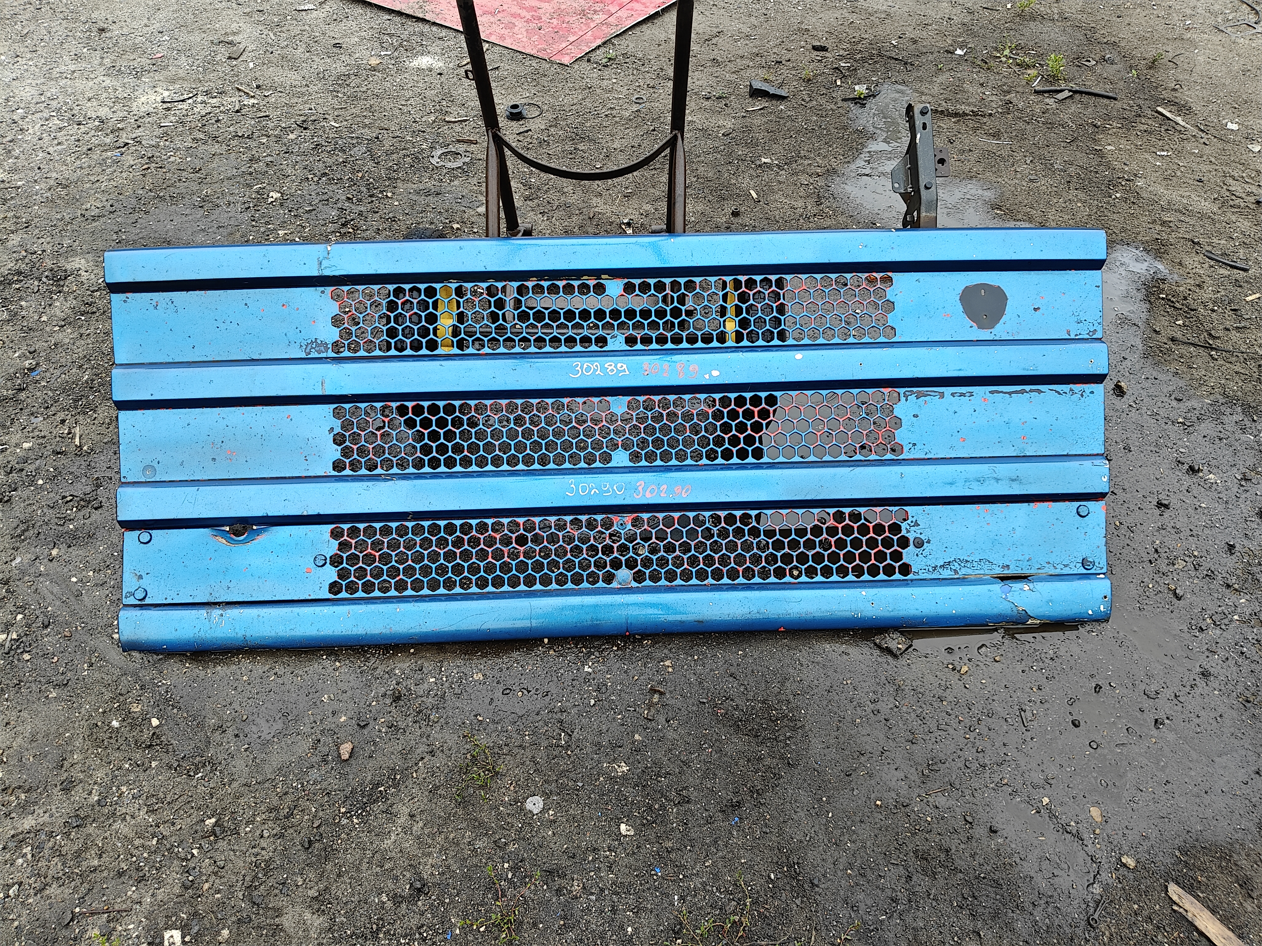 30289 капот scania 4-series скания 4 1397570