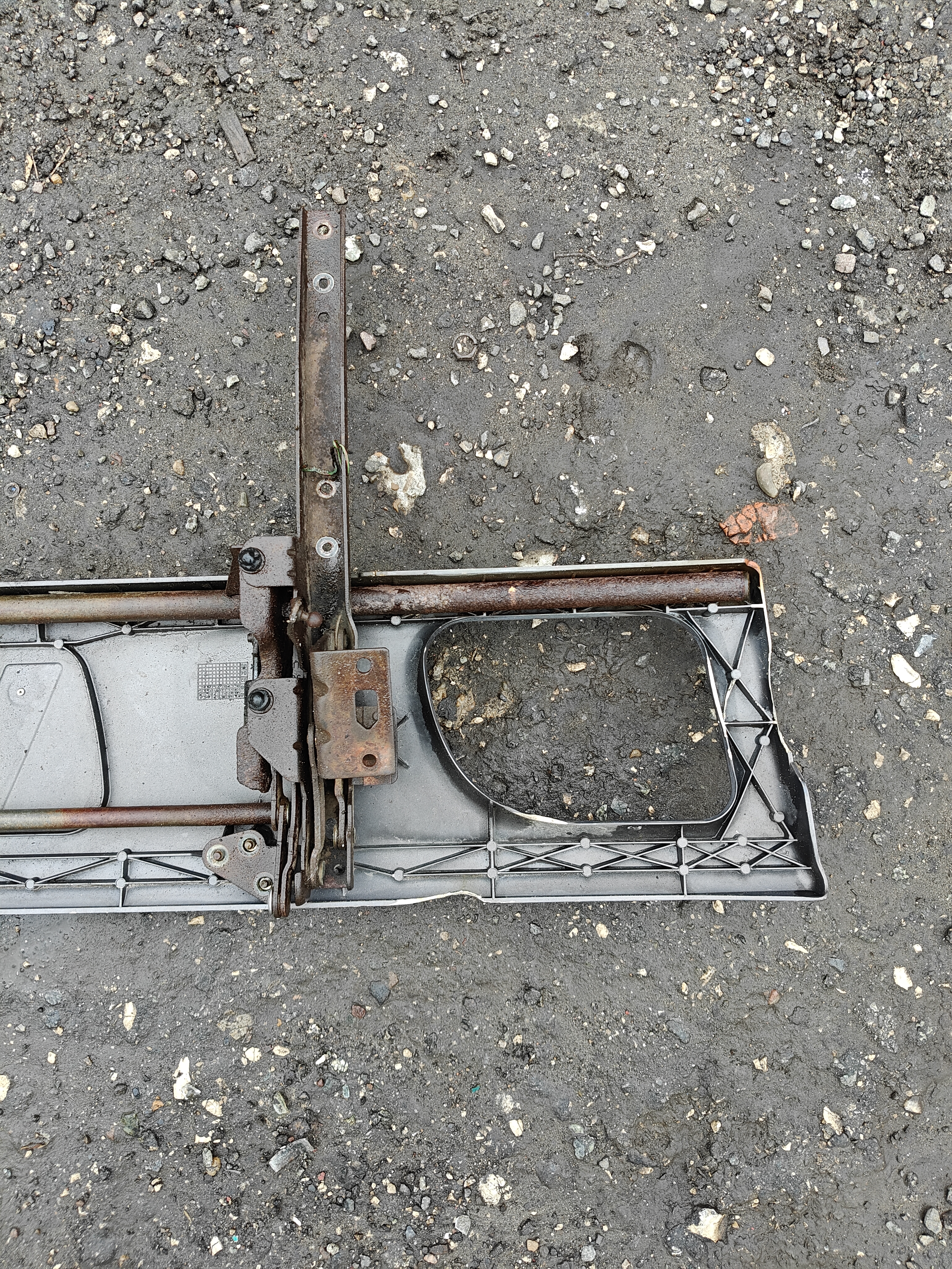 Капот Скания 4 серия с механизмом