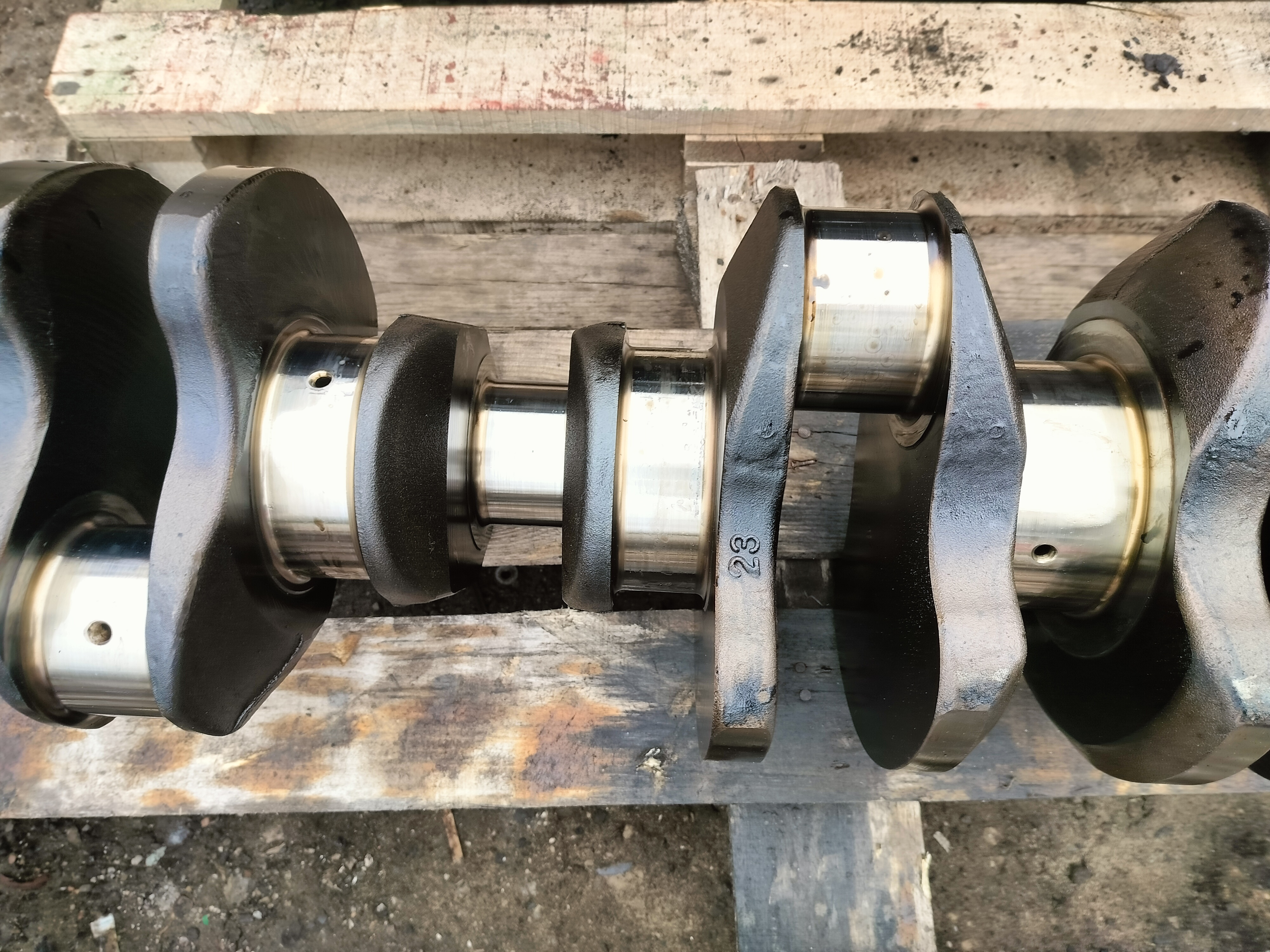 Коленвал Рено Магнум MACK430 Renault Magnum МАК430 5001834854 5140M28061 670GB245