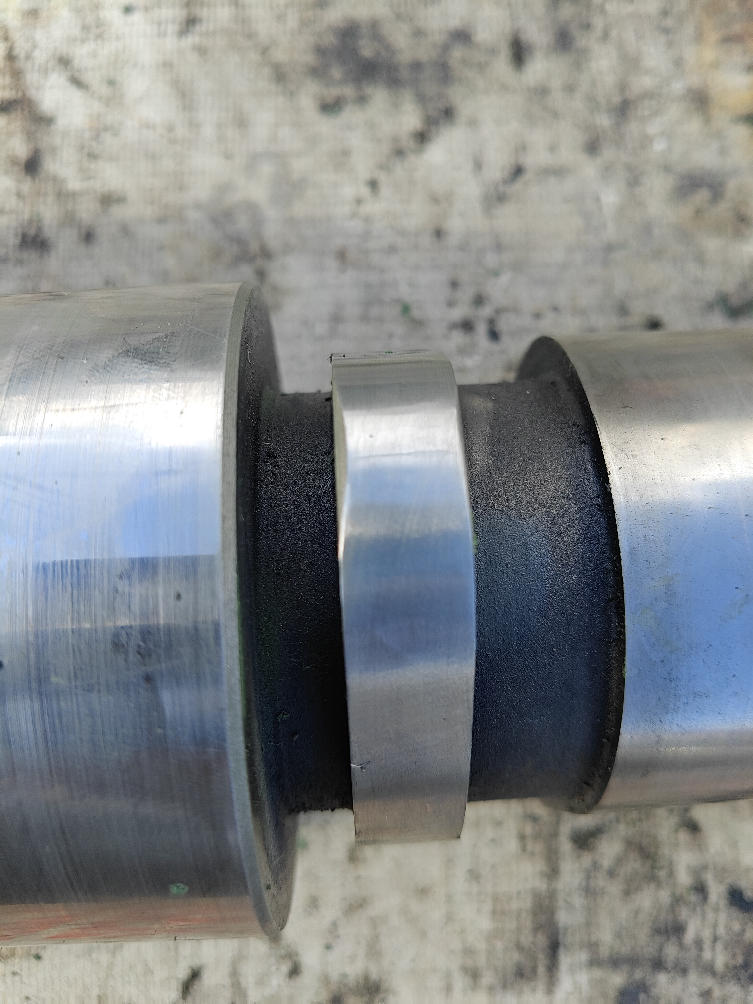 Распредвал Ивеко Iveco Stralis cursor 10 Евро 3 504221496 504004779