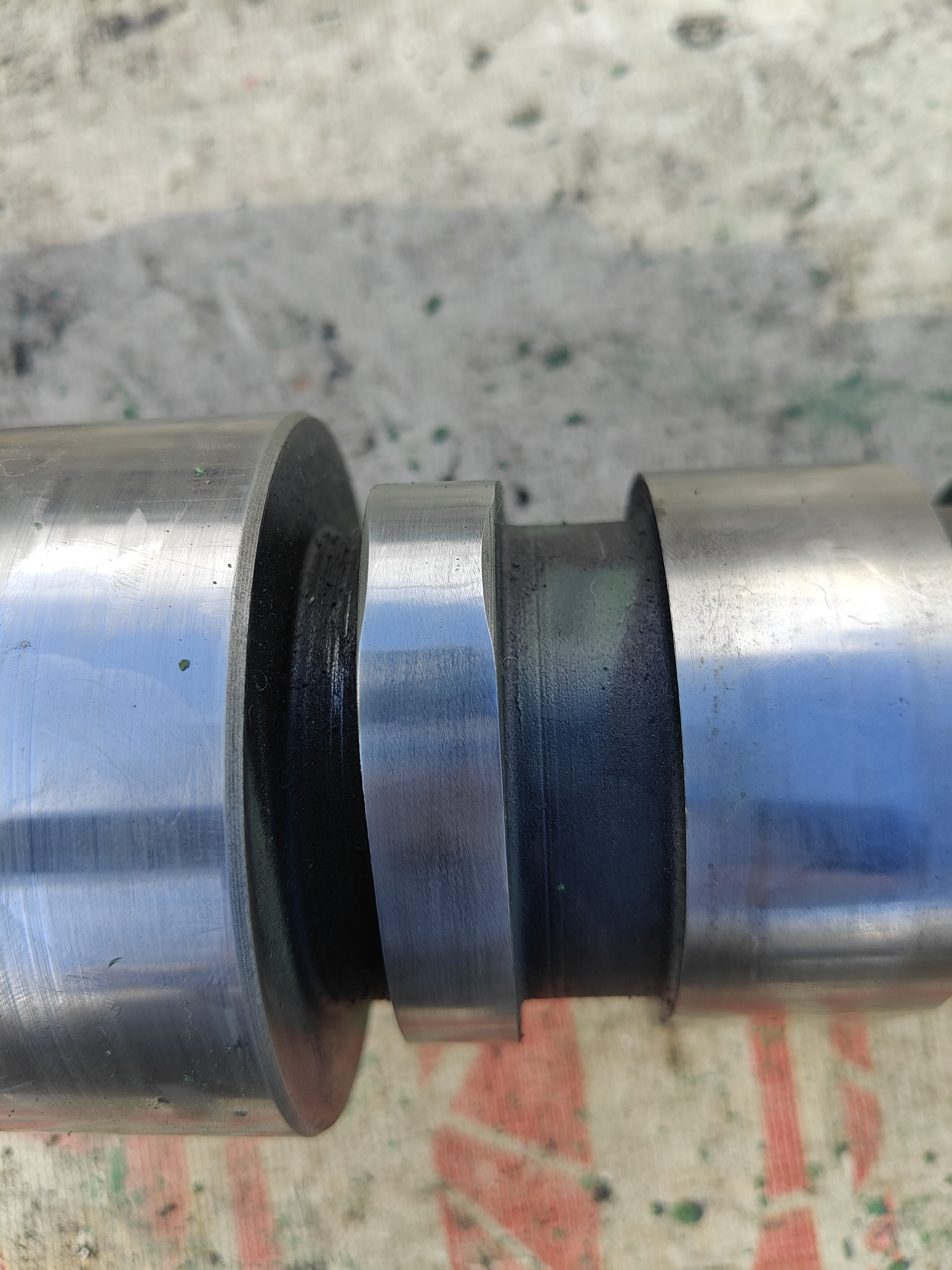 Распредвал Ивеко Iveco Stralis cursor 10 Евро 3 504221496 504004779