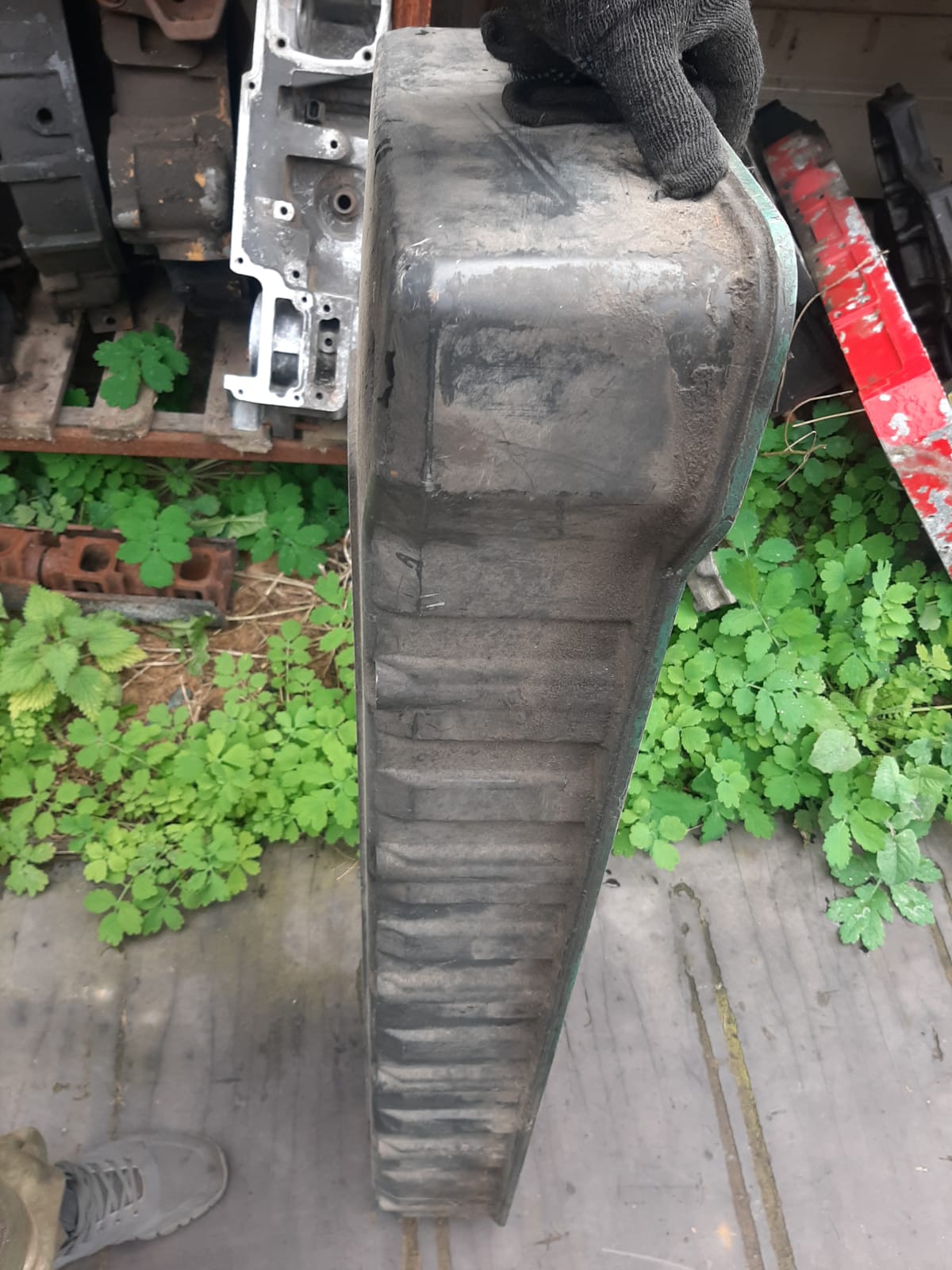 Клапанная крышка D12A VOLVO FH12 2465000