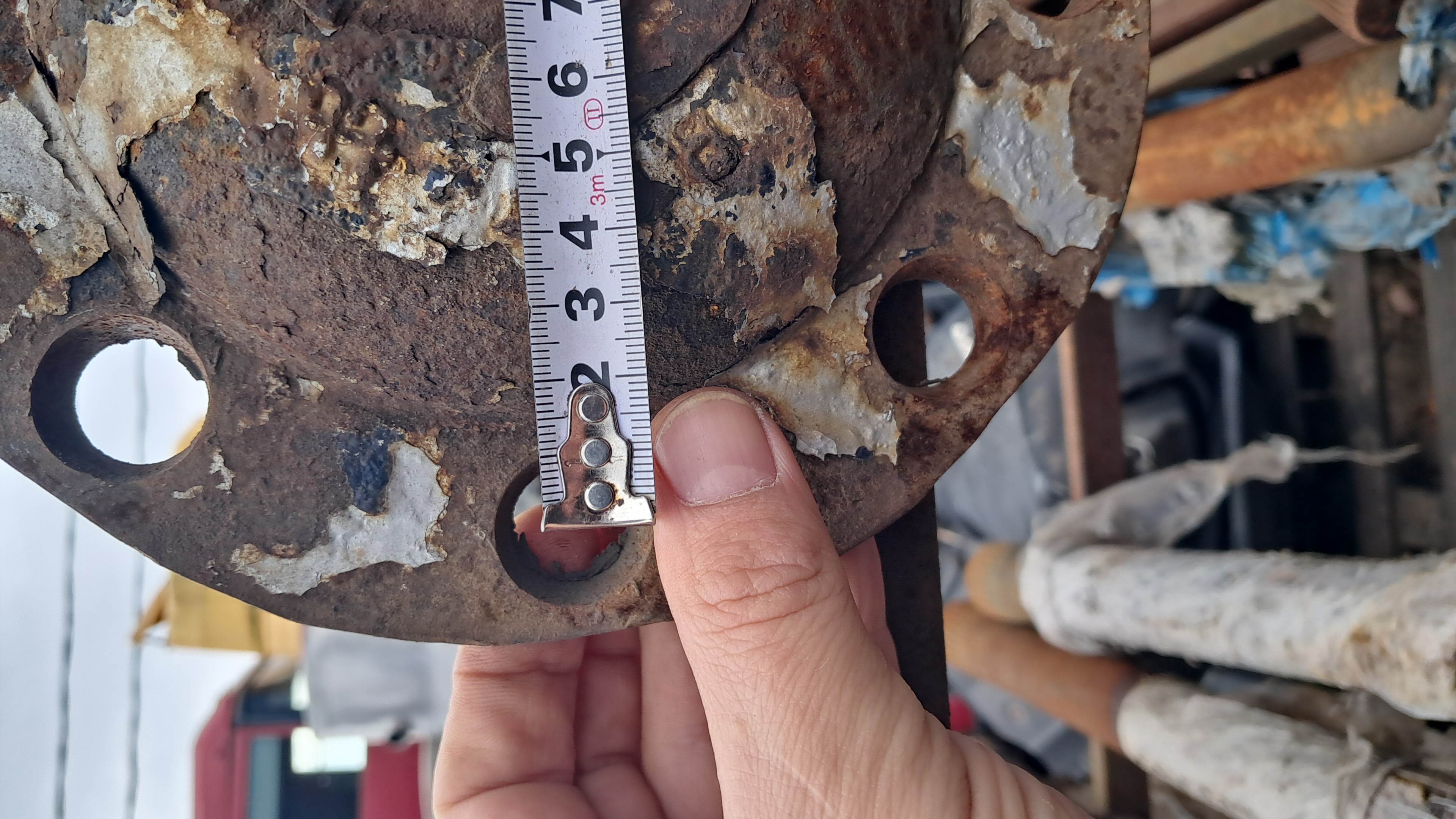 Полуось VOLVO VNM одноногая одномостовая правая 46 шлицов 110 см с блокировкой 8 отверстий