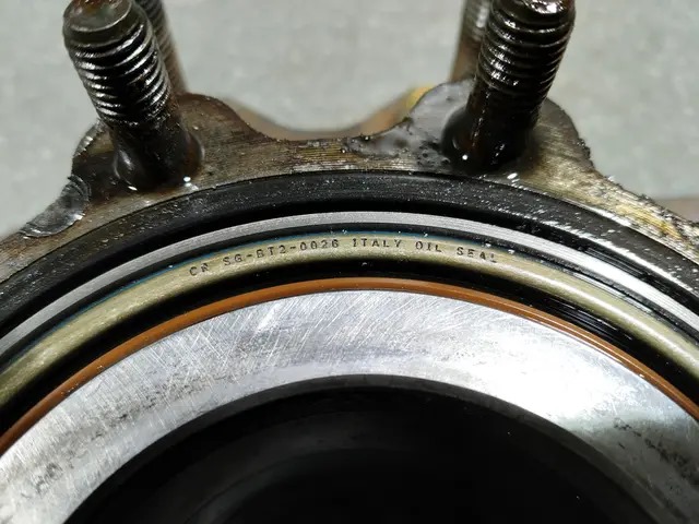 2290531 ступица задняя барабанные тормоза, подшипник моноблок(2277946) Scania 5-6 серии