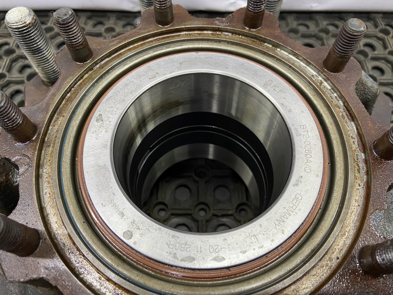 2290531 ступица задняя барабанные тормоза, подшипник моноблок(2277946) Scania 5-6 серии