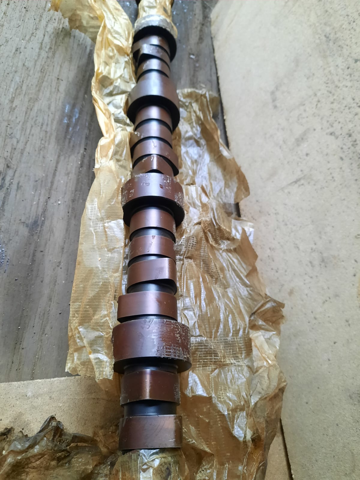 Распредвал 4030503401 mercedes-benz om403 v10 мерседес