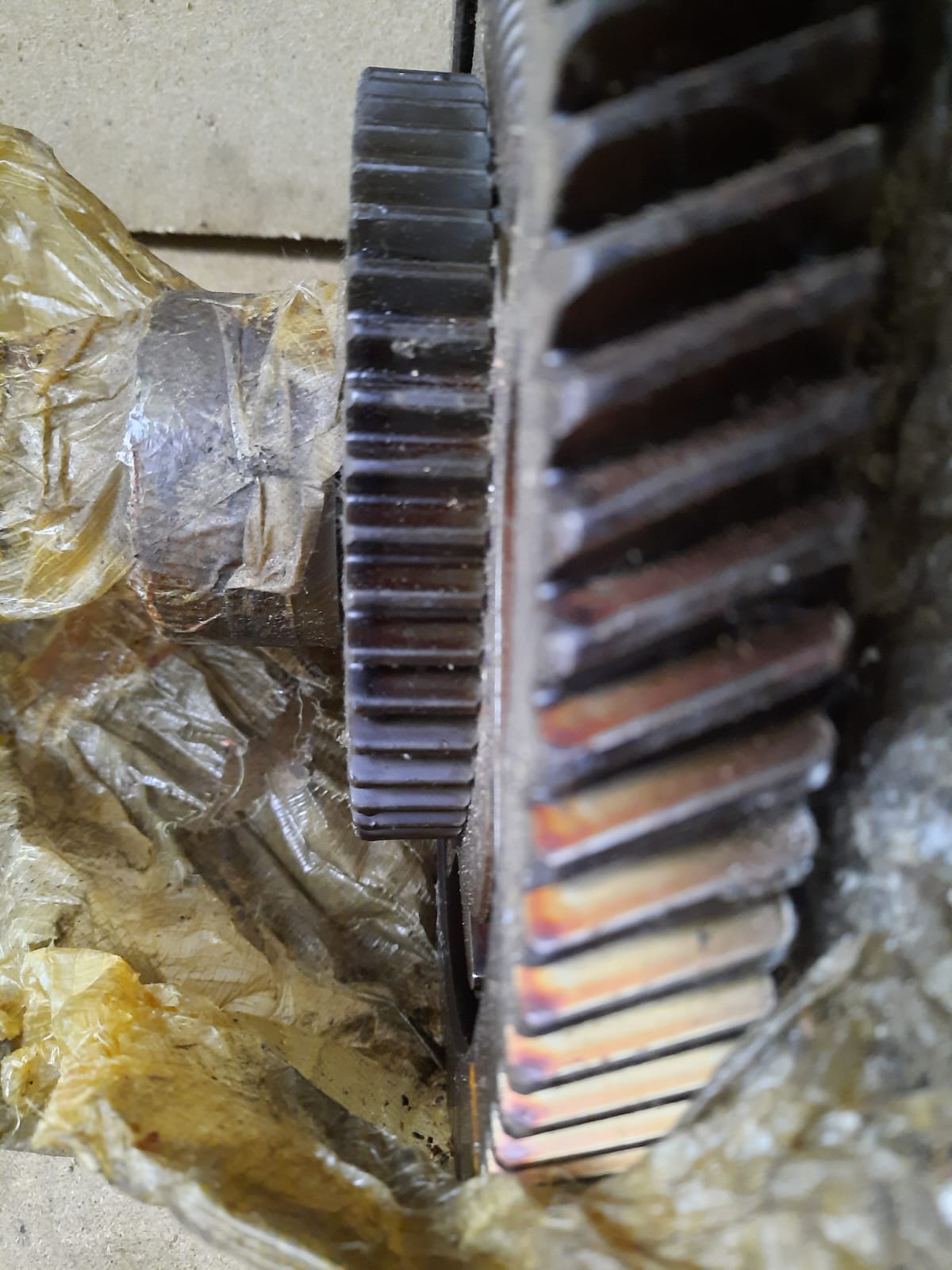 Распредвал 4030503401 mercedes-benz om403 v10 мерседес