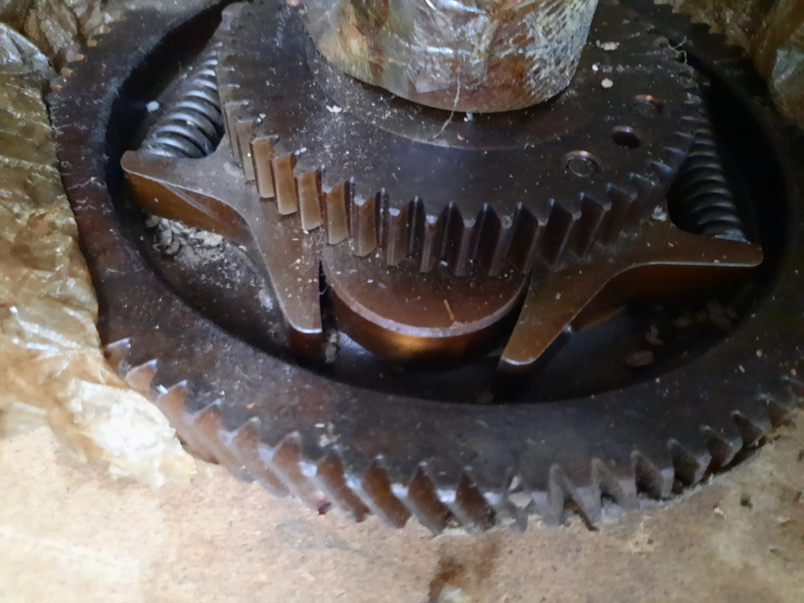 Распредвал 4030503401 mercedes-benz om403 v10 мерседес