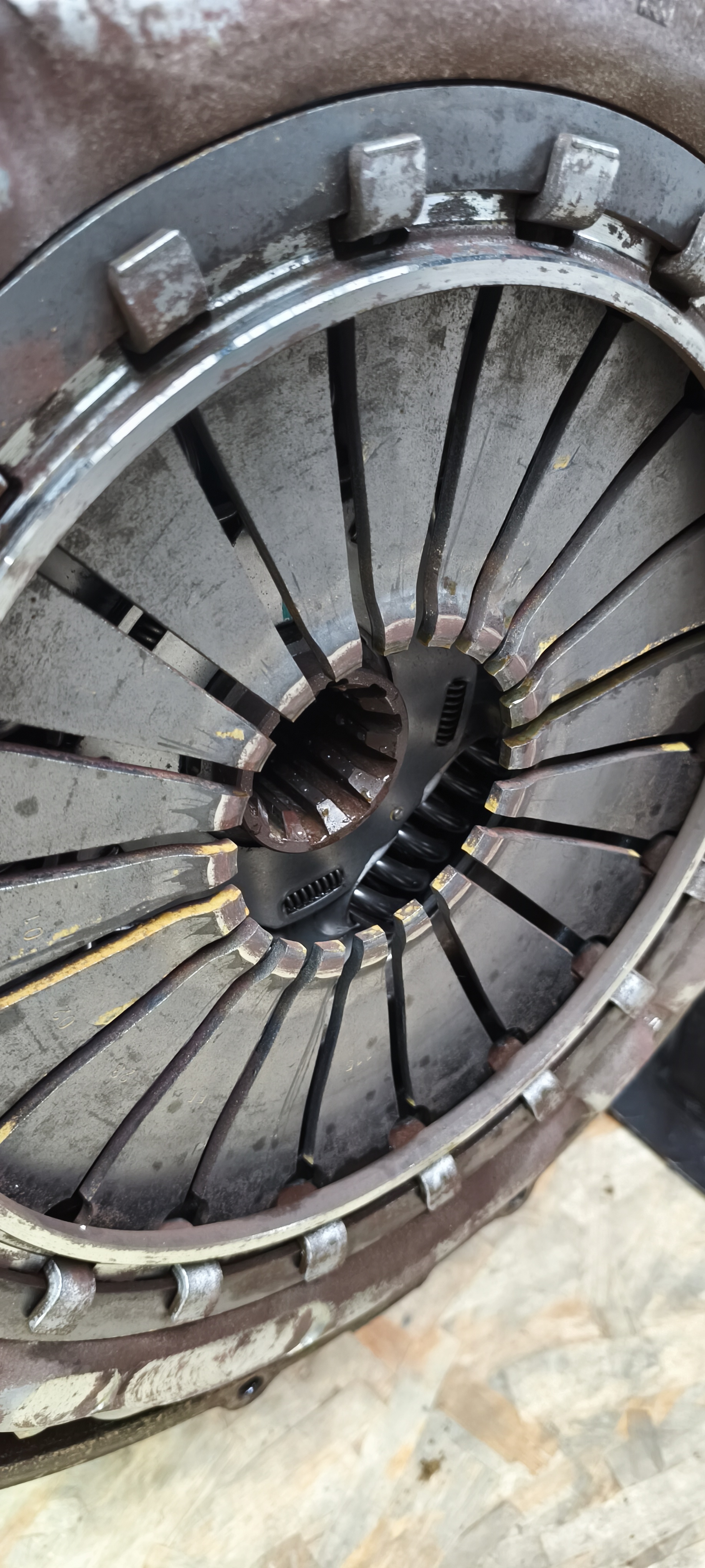 Двигатель Weichai WP13.480E501