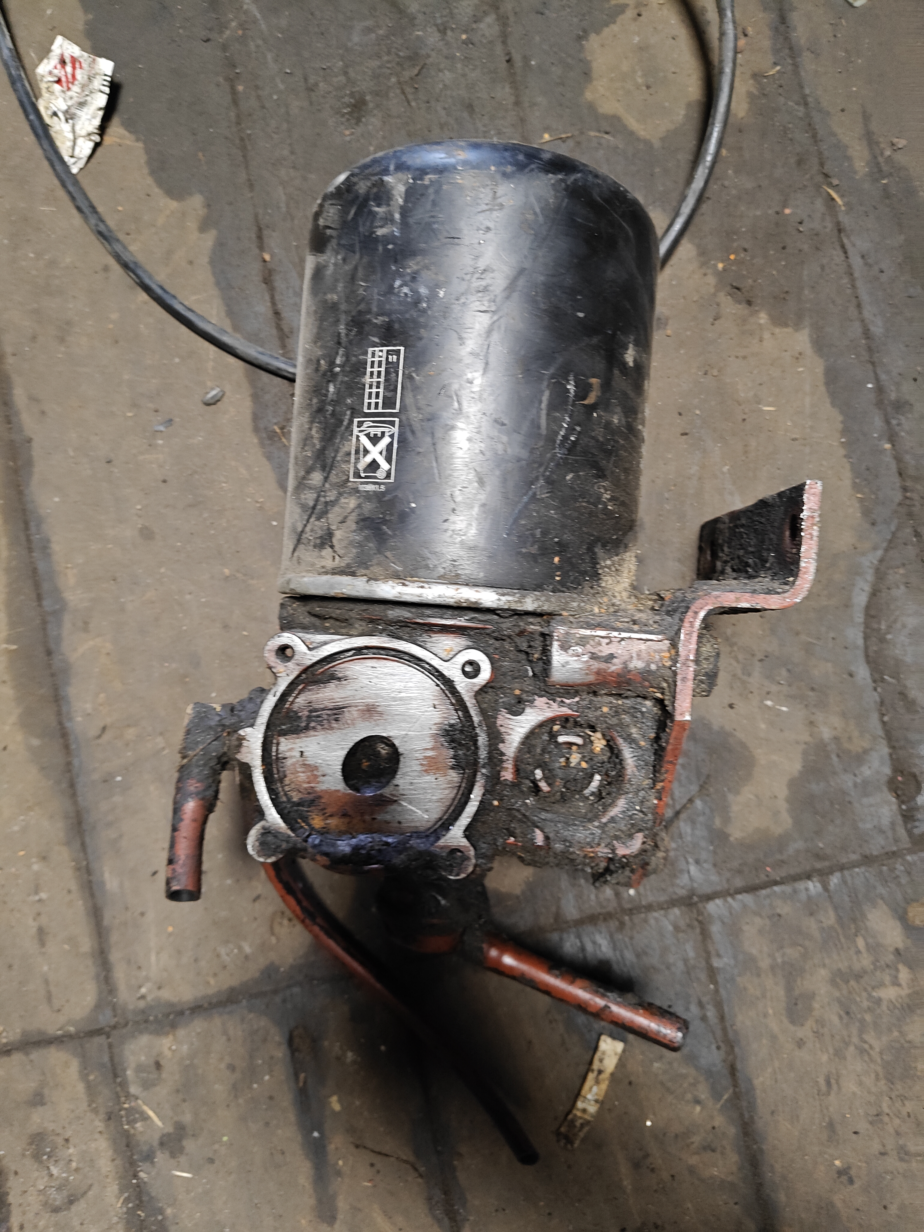 24312 влагоотделитель осушитель воздуха мерседес mercedes 0004318015 0014312215 0004317115 0014310415