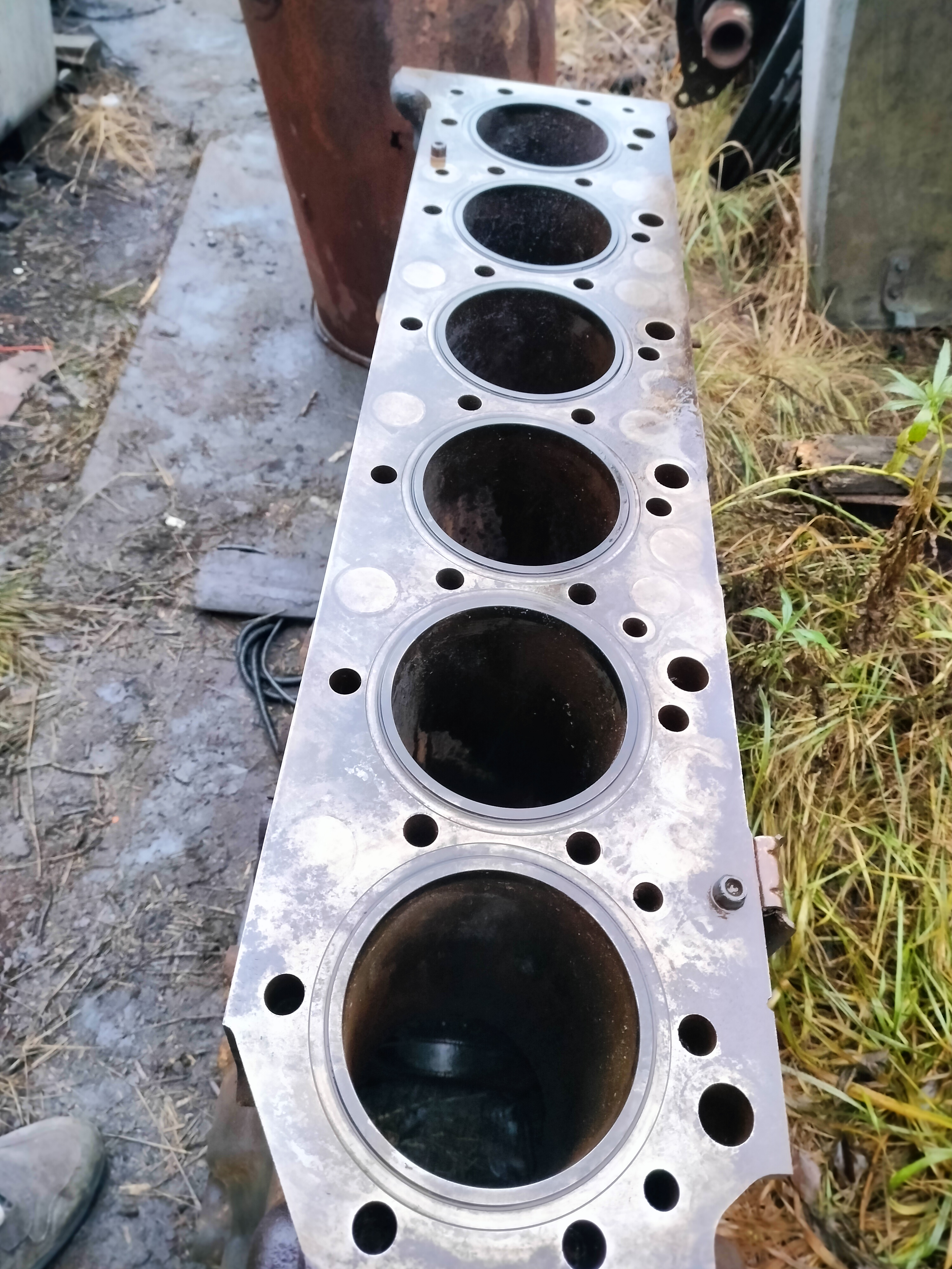 26248 Блок цилиндров DXI11 Renault Premium 7422073580