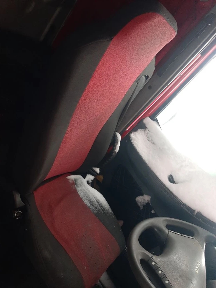 Сиденье водительское левое Ивеко стралис IVECO Stralis