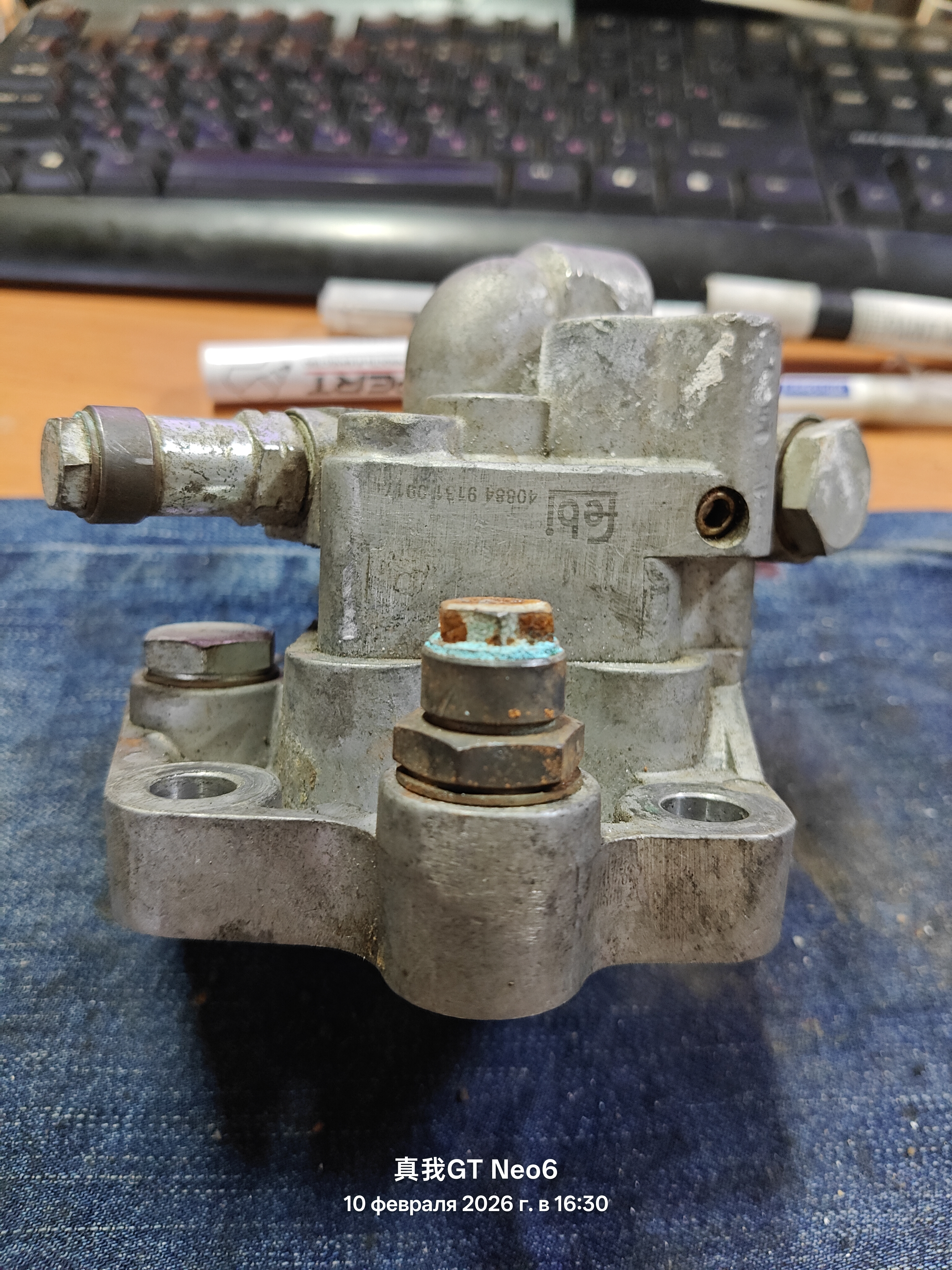 топливный насос D12C 21539993 20769469 4088491310917