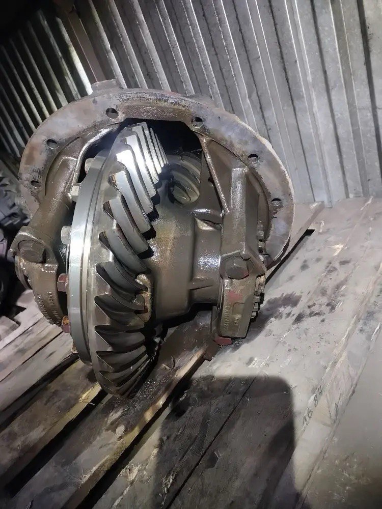 Редуктор заднего моста MAN TGA TGM TGX TGS 81.35010.6301 2,53 (38/15)