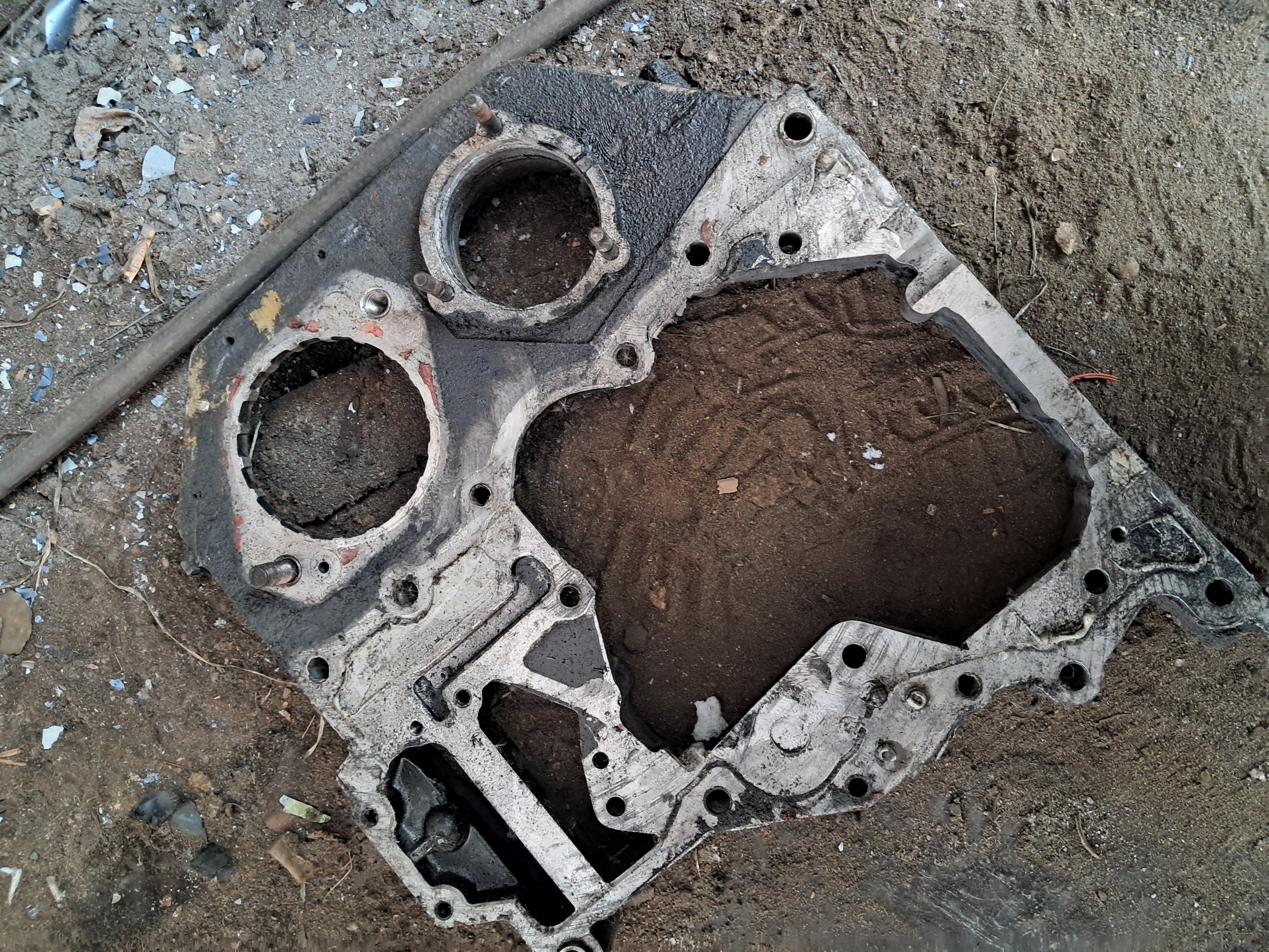 Корпус ГРМ камминз 3,8