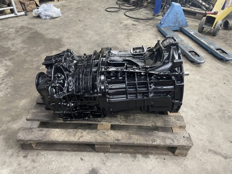 КПП ZF 12S2333TD DAF XF105 XF 105 (б/у)