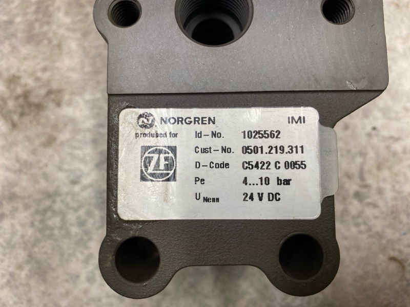 Блок клапанов MAN TGA TGS TGX