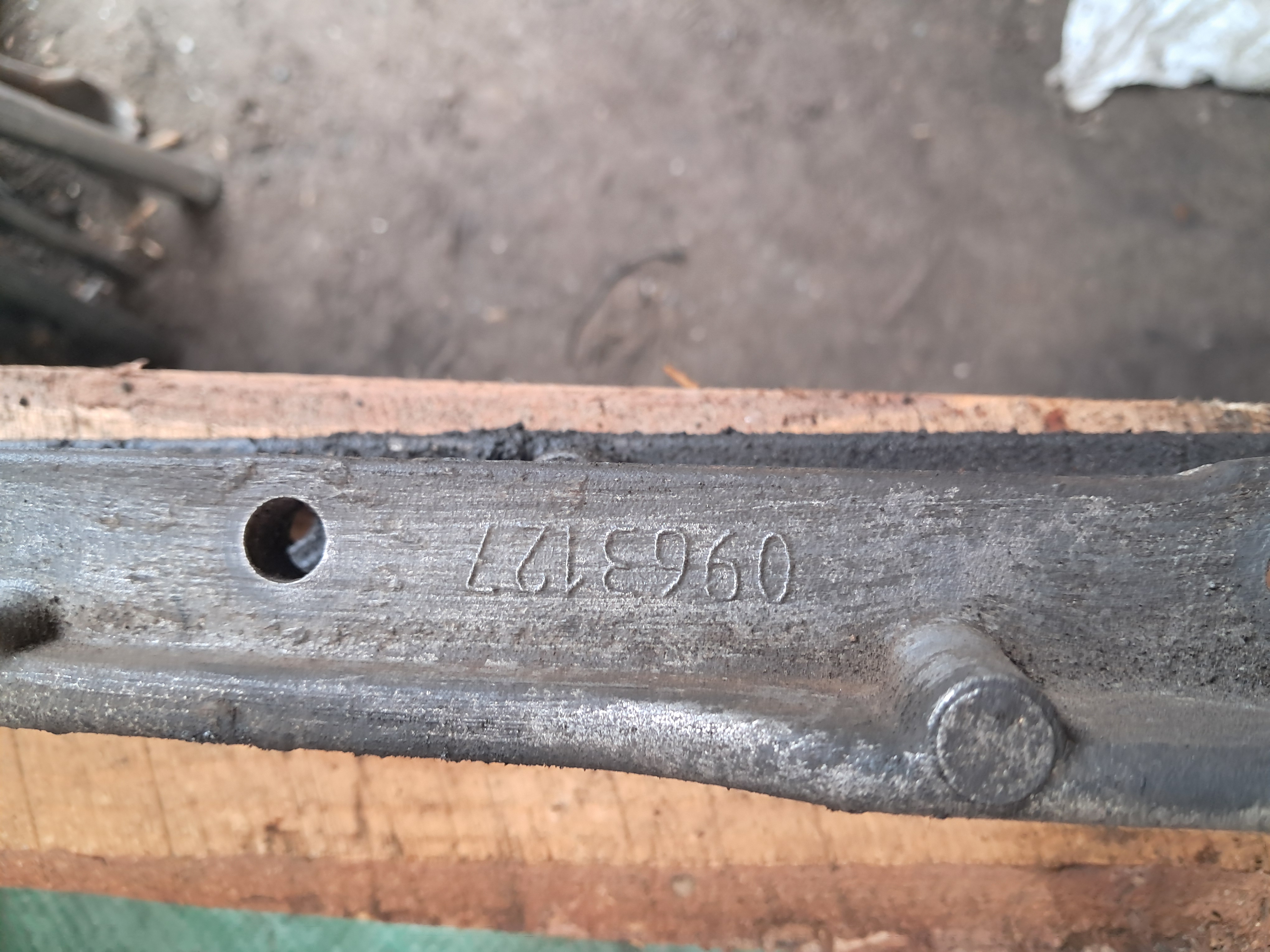 Фиксатор масляного поддона daf 105