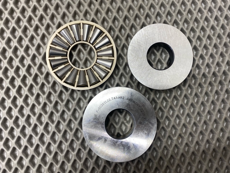 Подшипник КПП ZF 30X81,5X34 MM DAF