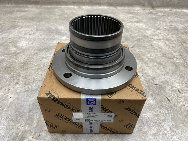 Фланец КПП MAN TGA TGS TGX