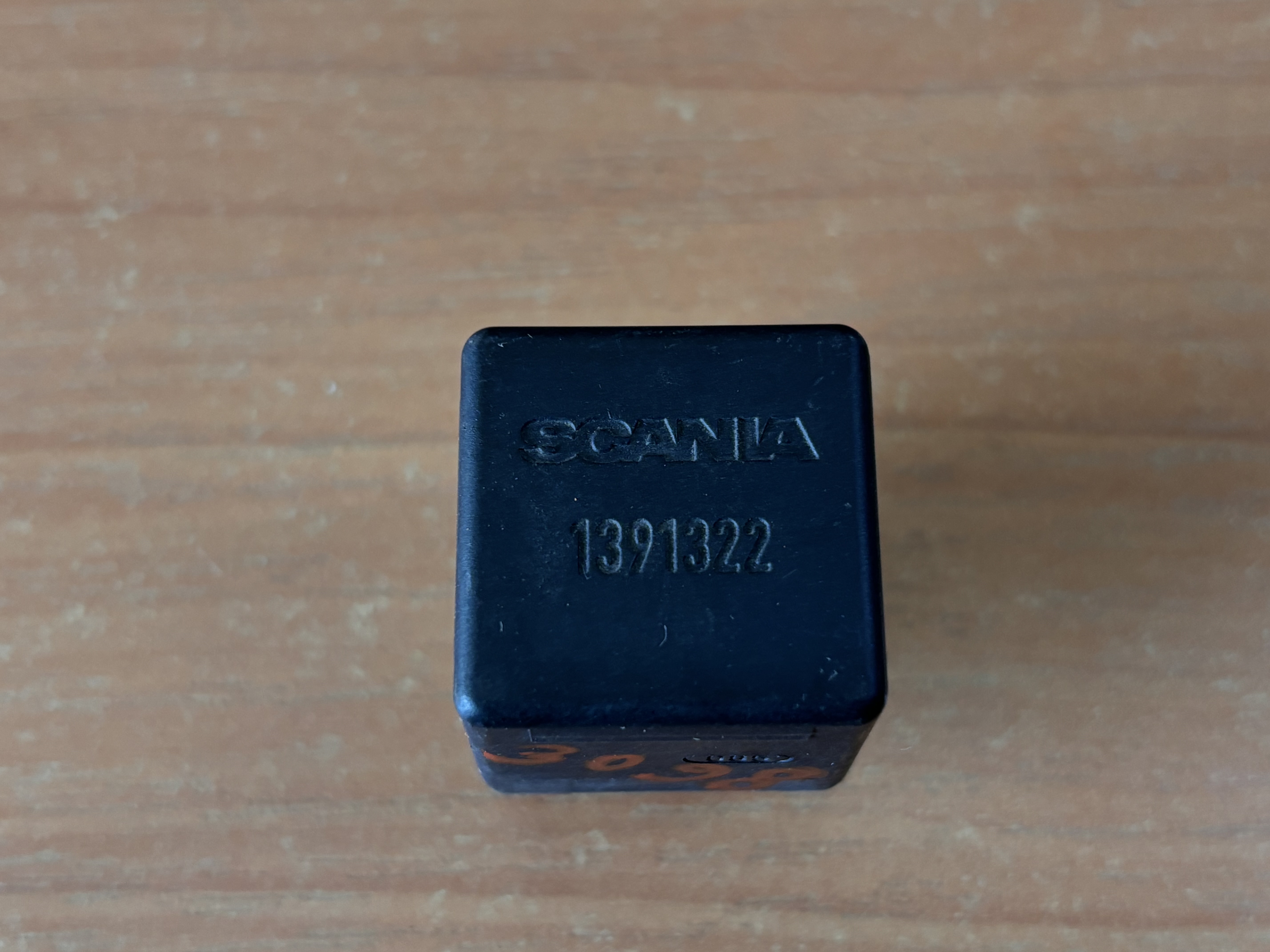 Реле Скания Scania 1391322 0332209212