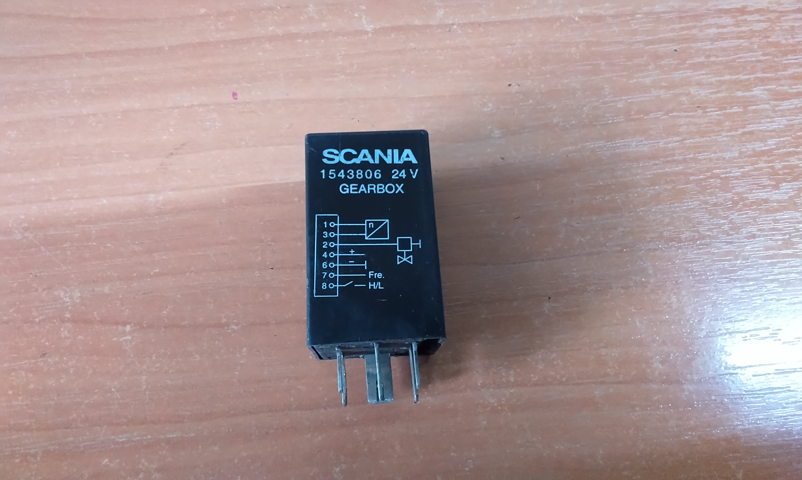 Реле КПП включения передач Скания Scania 1543806